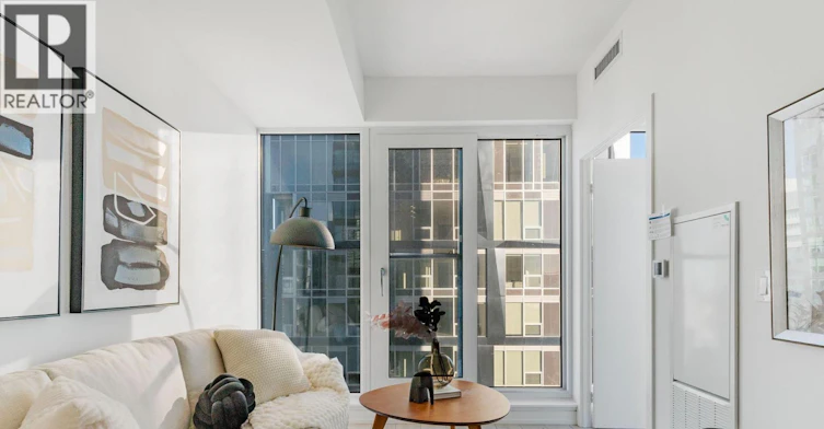 4710-55 Mercer Street, Toronto, ON, M5V 0W4 - 5