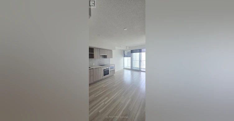 3810-19 Bathurst Street, Toronto, ON, M5V 0N2 - 2