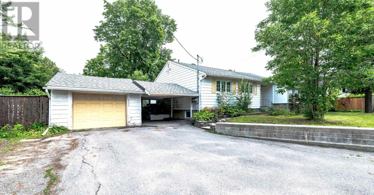 3-2801 Baseline Road, Ottawa, ON, K2H 7B6 - 2
