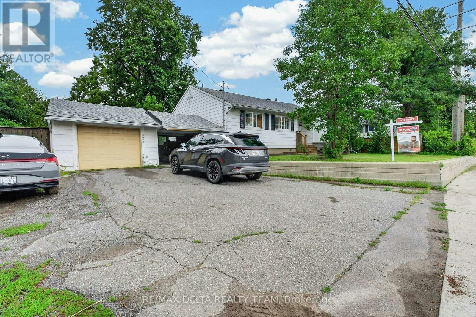 3-2801 Baseline Road, Ottawa, ON, K2H 7B6 - 2