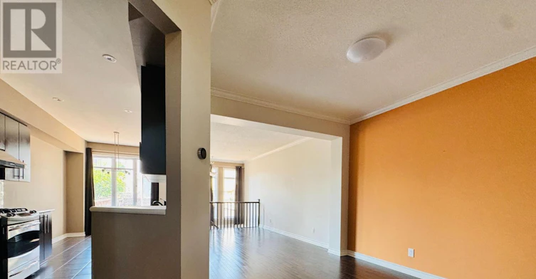 204 Badgeley Avenue, Ottawa, ON, K2T 0A4 - 3