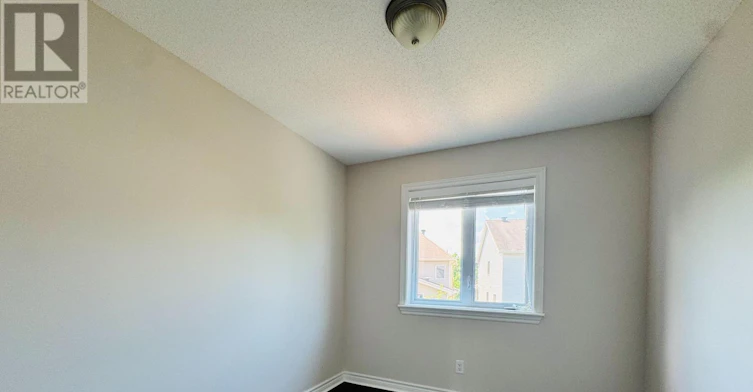 204 Badgeley Avenue, Ottawa, ON, K2T 0A4 - 20