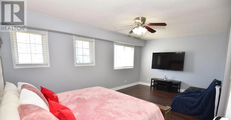 306-1400 The Esplanade N, Pickering, ON, L1V 6V2 - 32