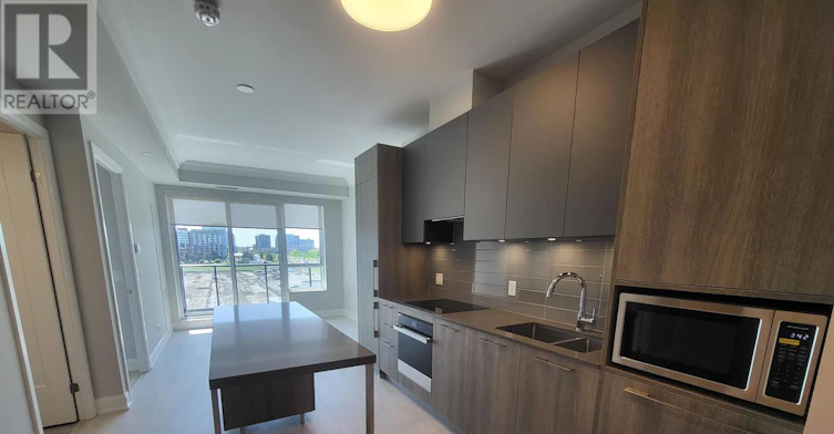 707-18 Water Walk Drive, Markham, ON, L3R 6L5