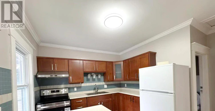9 Grantham Avenue, St. Catharines, ON, L2P 3B3 - 18