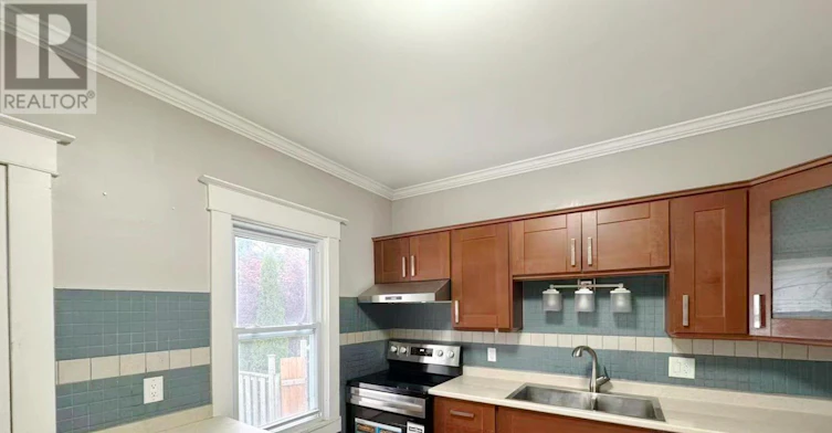 9 Grantham Avenue, St. Catharines, ON, L2P 3B3 - 17
