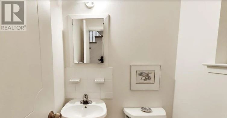 4 Ashstead Place, Toronto, ON, M2J 3K1 - 14
