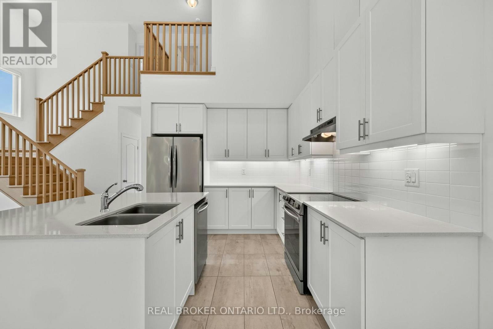 139 Marina Village Drive, Georgian Bay, ON, L0K 1S0 - 9
