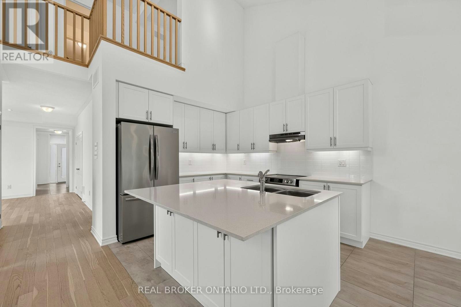 139 Marina Village Drive, Georgian Bay, ON, L0K 1S0 - 8