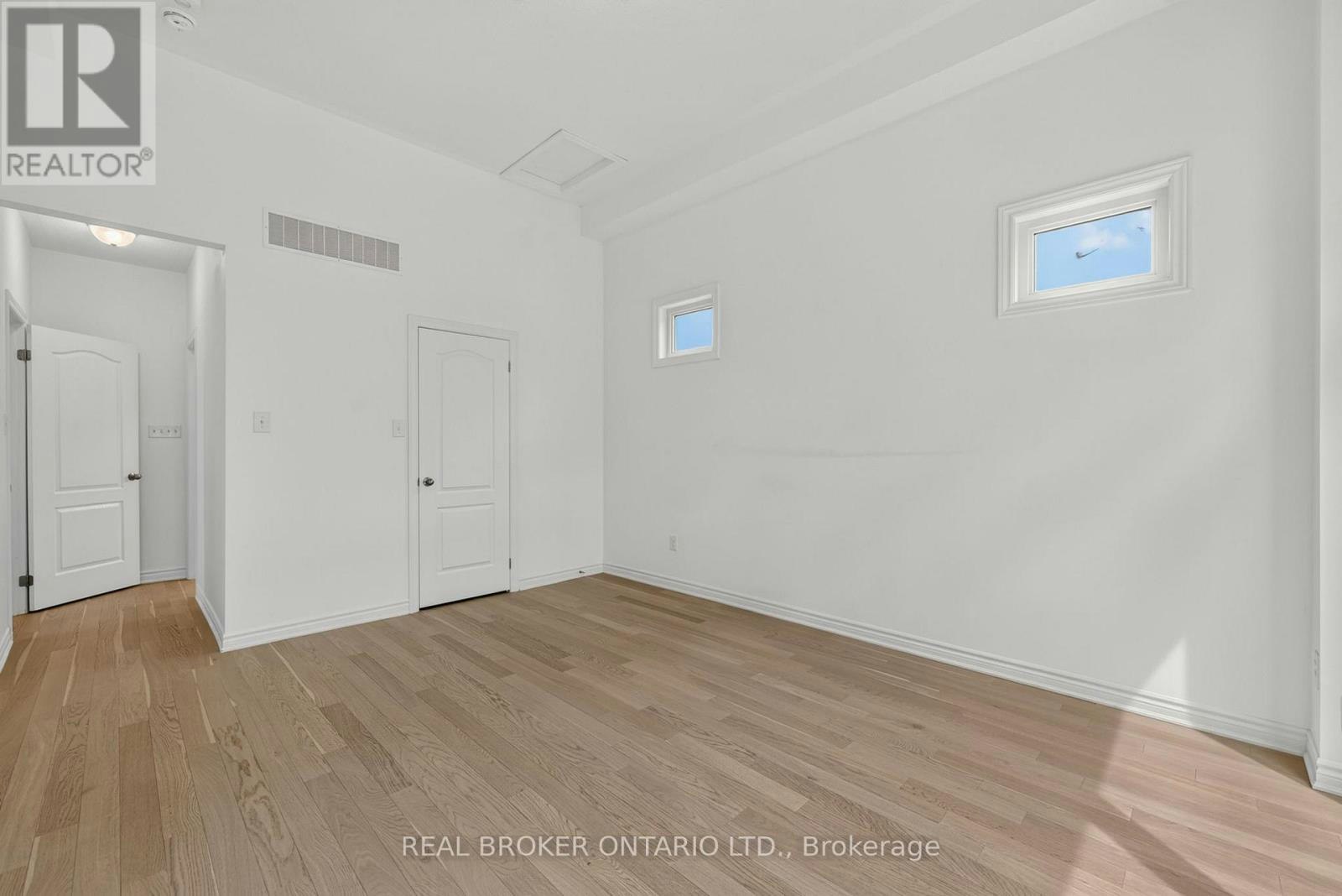 139 Marina Village Drive, Georgian Bay, ON, L0K 1S0 - 12