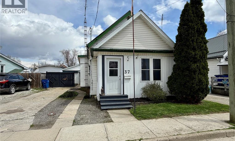 37 Foster Street