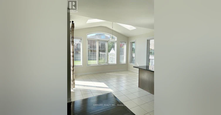 45 Philips Lake Court, Richmond Hill, ON, L4E 0S8 - 12