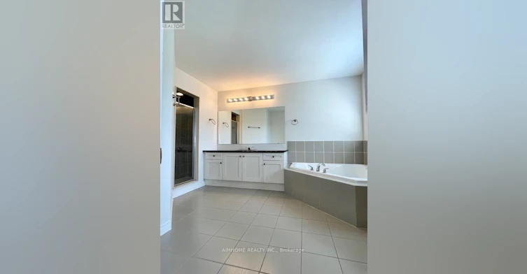 45 Philips Lake Court, Richmond Hill, ON, L4E 0S8 - 18
