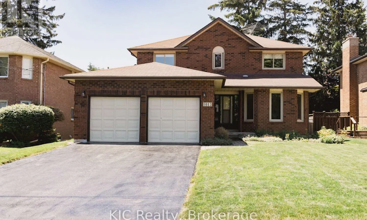 1013 Booth Street
