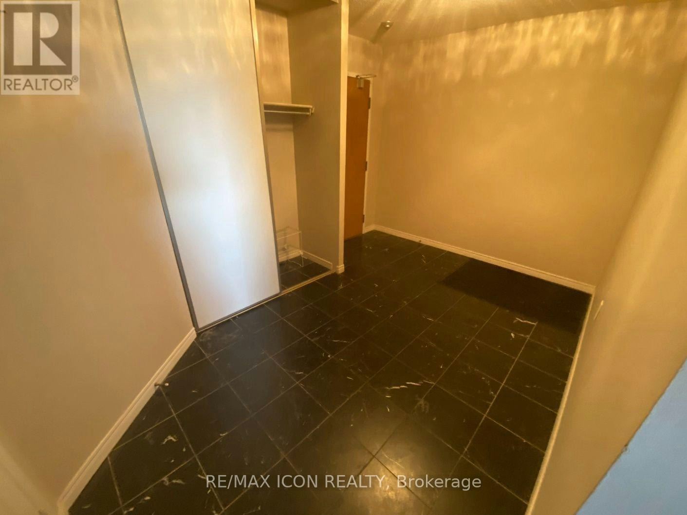 1211-695 Richmond Street, London, ON, N6A 5M8 - 2