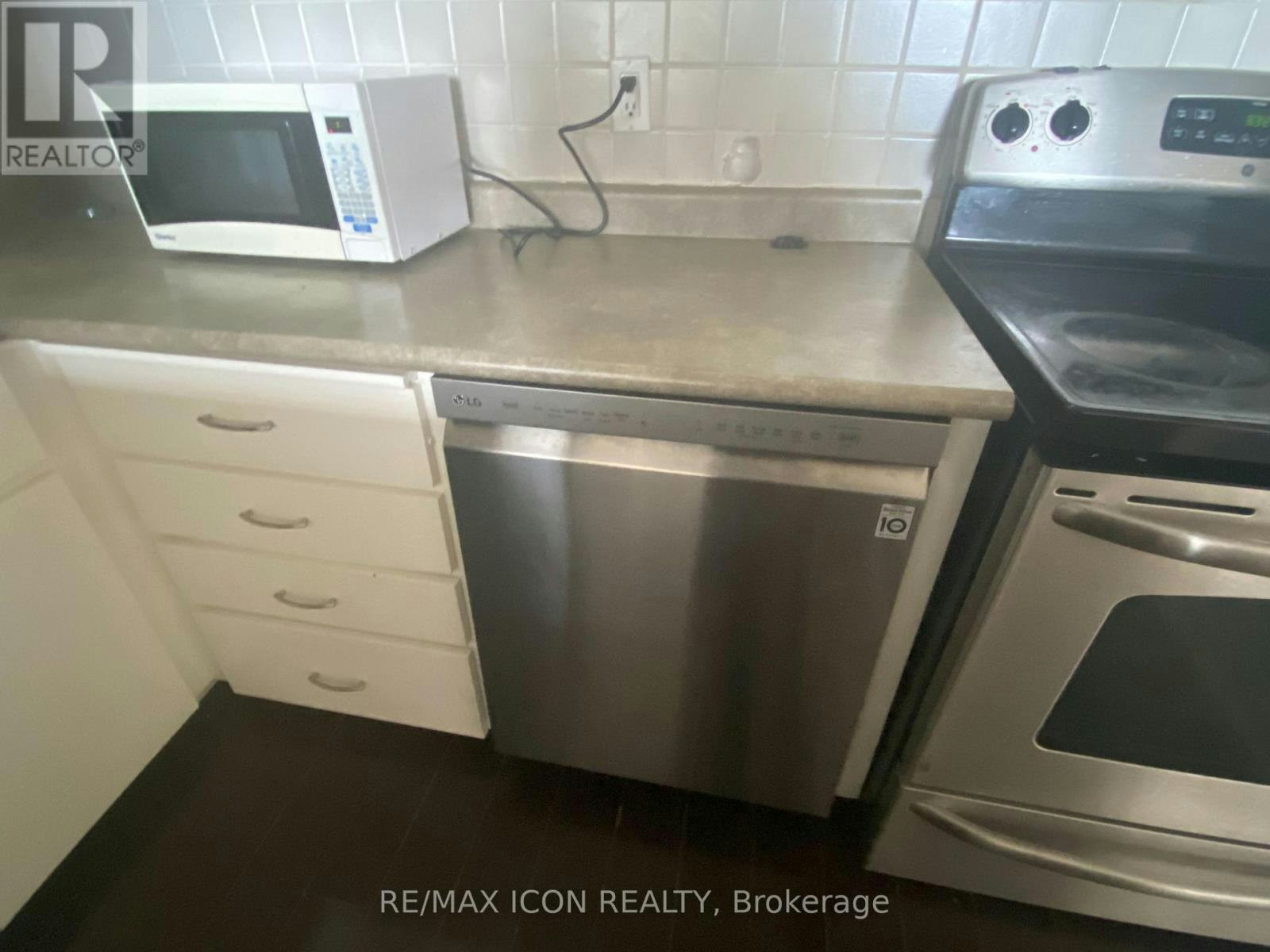 1211-695 Richmond Street, London, ON, N6A 5M8 - 15