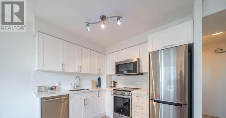 1911-38 Lee Centre Drive, Toronto, ON, M1H 3J7 - 2