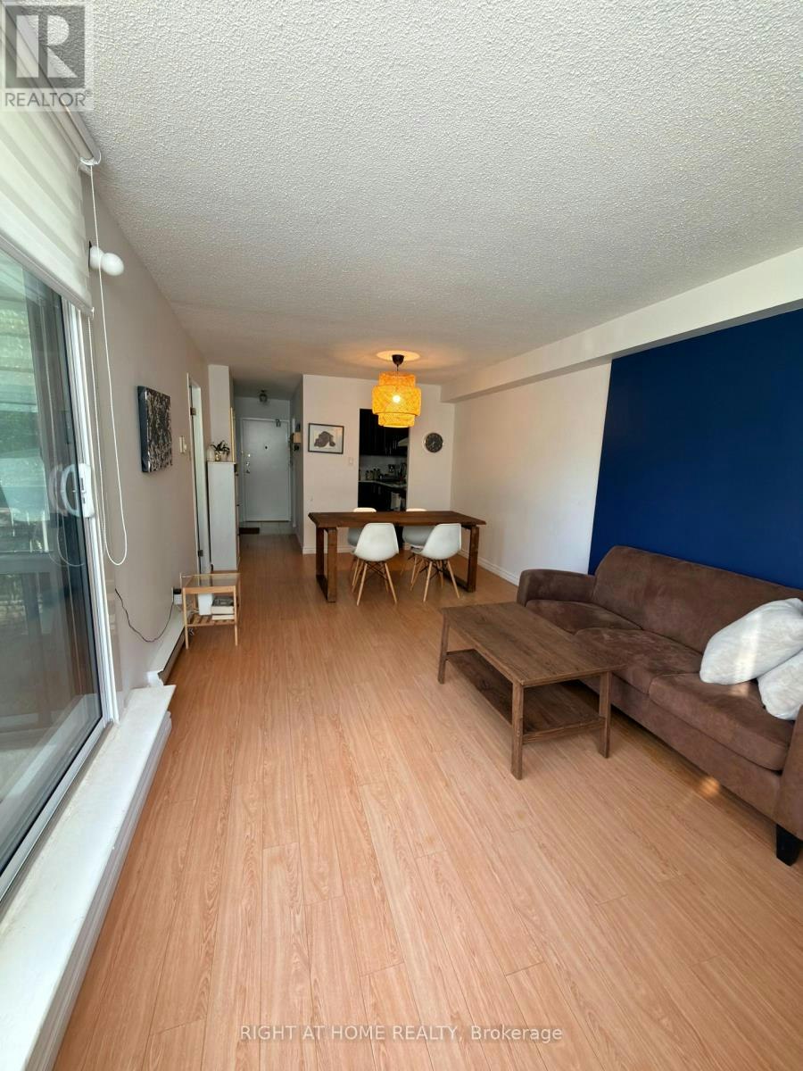 208-2500 Bridletowne Circle, Toronto, ON, M1W 2V6