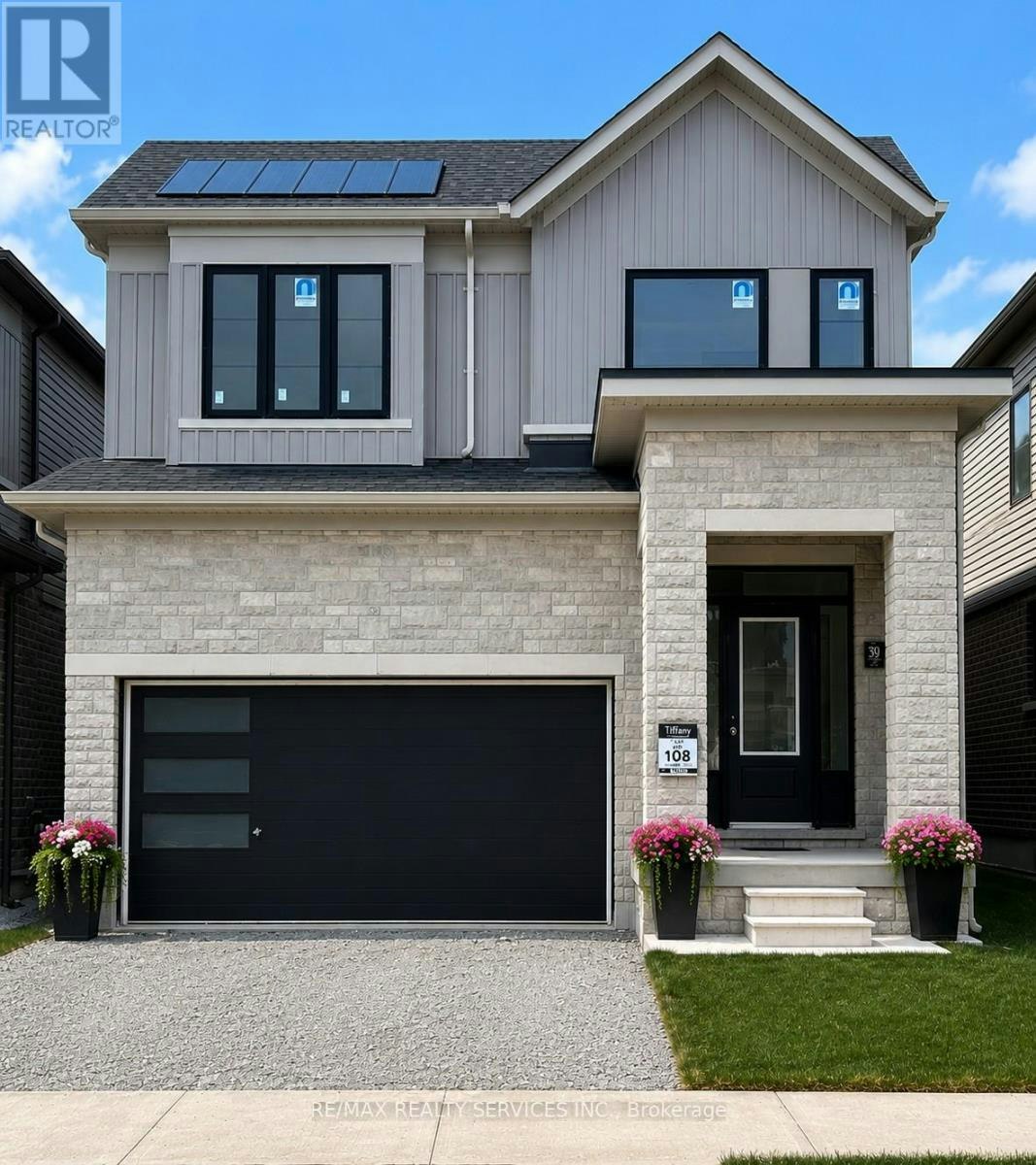 39 Prudhoe Terrace, Barrie, ON, L9J 0W2
