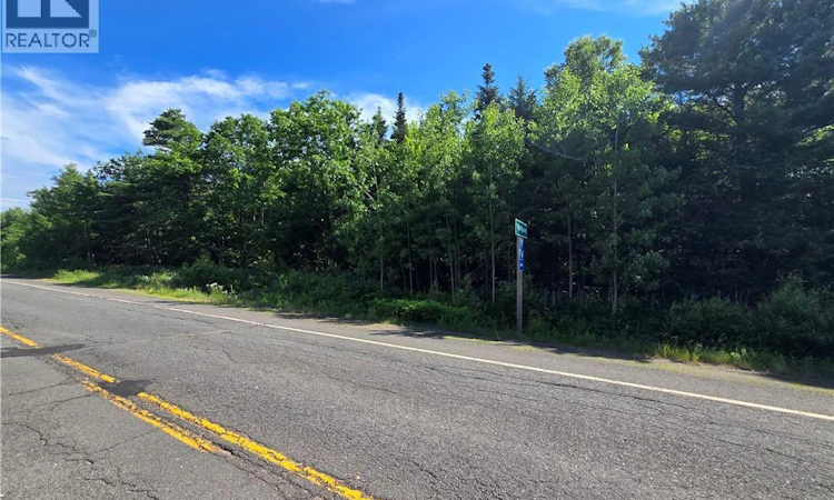 Lot-2022 4 105 Route