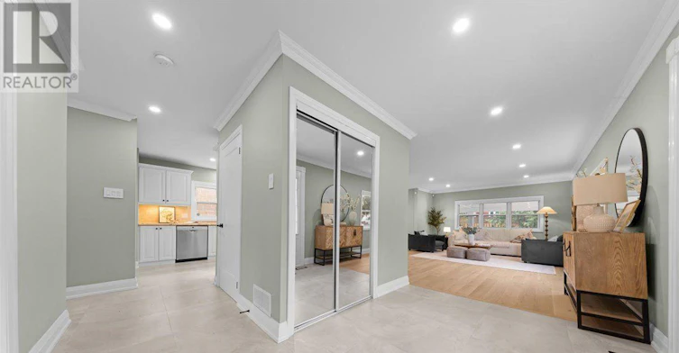 50 Putman Avenue, Ottawa, ON, K1M 1Z3 - 7