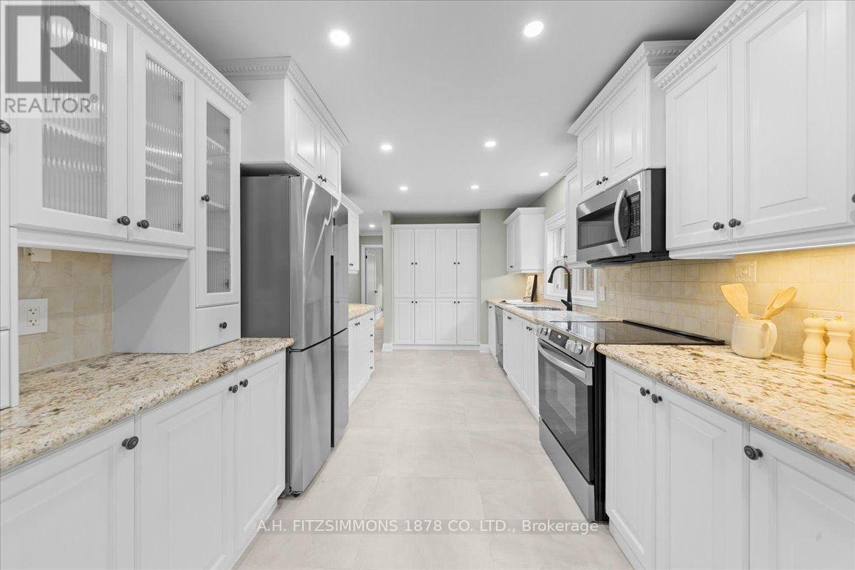 50 Putman Avenue, Ottawa, ON, K1M 1Z3 - 14