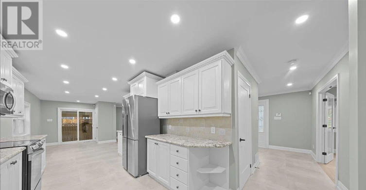 50 Putman Avenue, Ottawa, ON, K1M 1Z3 - 12