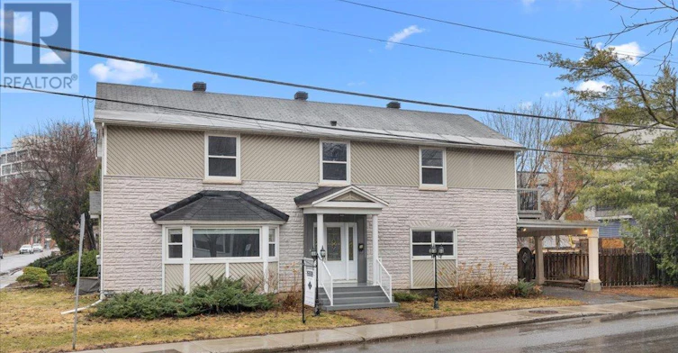 50 Putman Avenue, Ottawa, ON, K1M 1Z3