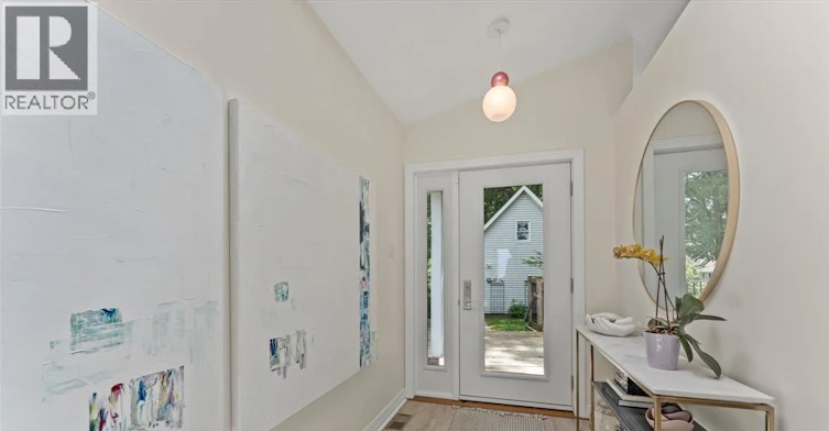 12746 Riverside Drive, Tecumseh, ON, N8N 1A3 - 5