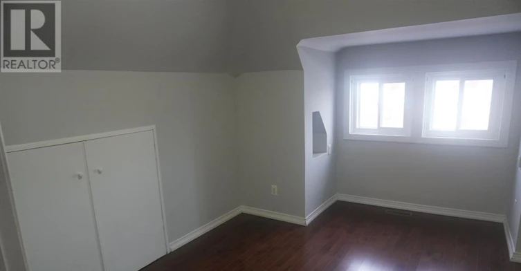 3-326 Flora Street, Ottawa, ON, K1R 5S3 - 4