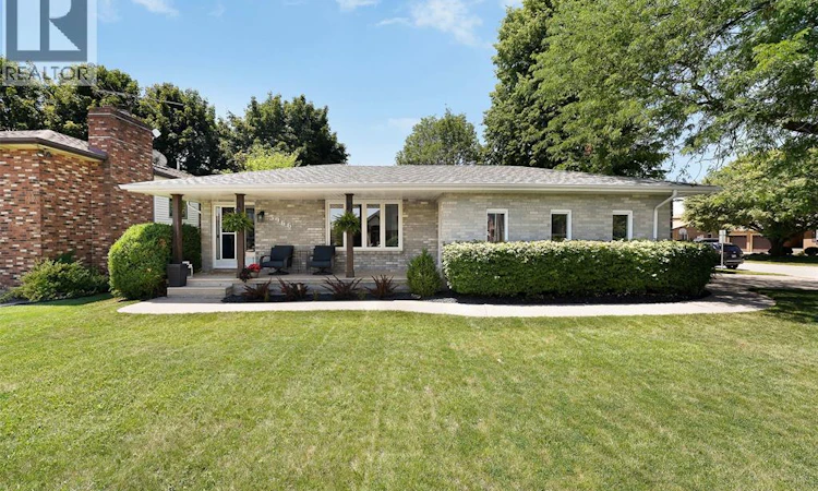 3966 Concession 3 Road North