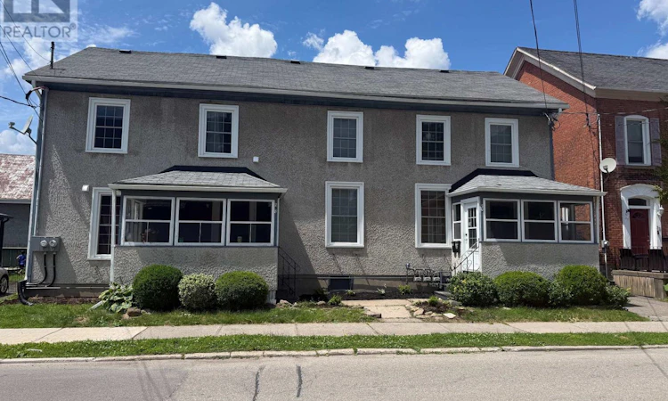 28 James Street E