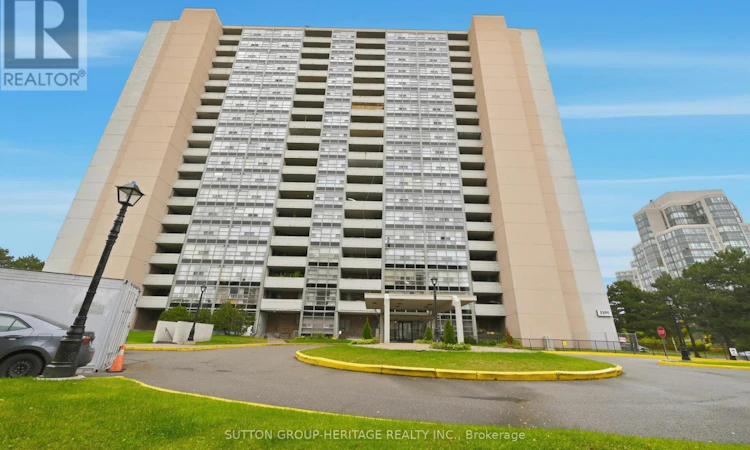 PH07-3380 Eglinton Avenue E