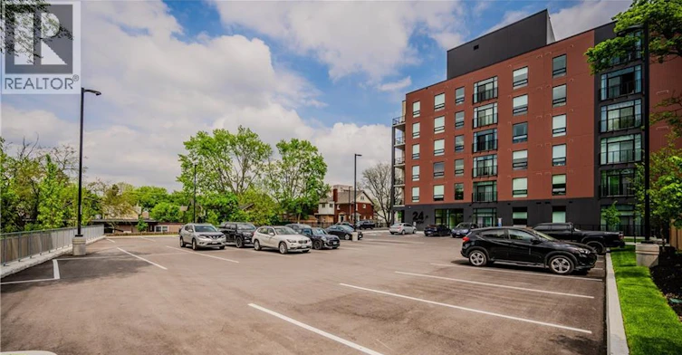 103-24 Union Street E, Waterloo, ON, N2J 1B7 - 40