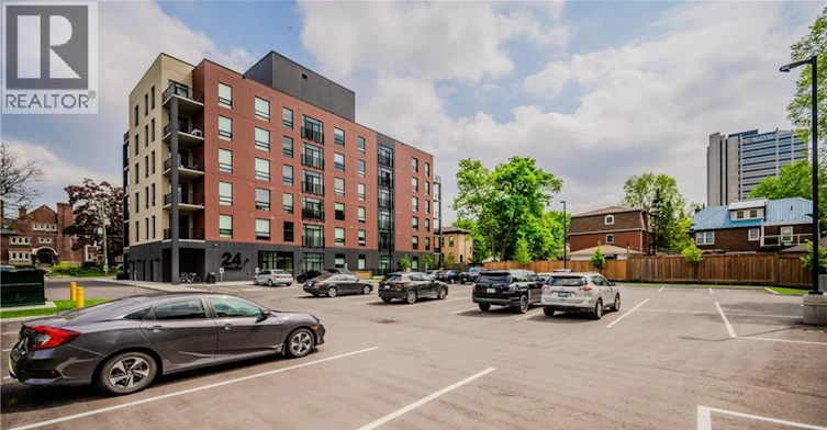 103-24 Union Street E, Waterloo, ON, N2J 1B7 - 39