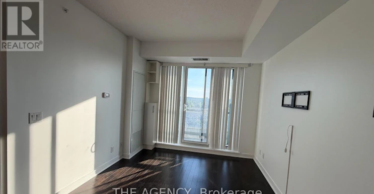 1113-9201 Yonge Street, Richmond Hill, ON, L4C 1H9 - 5
