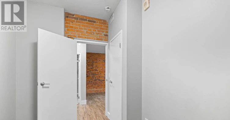 212-2870 Dundas Street W, Toronto, ON, M6P 1Y8 - 15