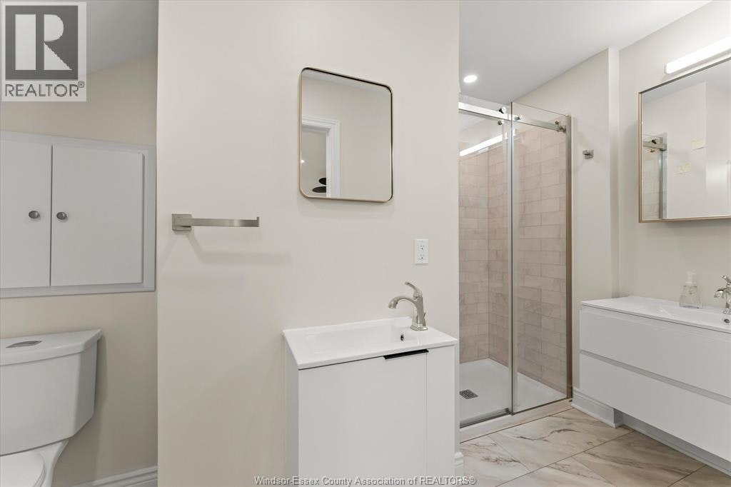 MAIN-4531 Pleasant Place, Windsor, ON, N8Y 2E9 - 11