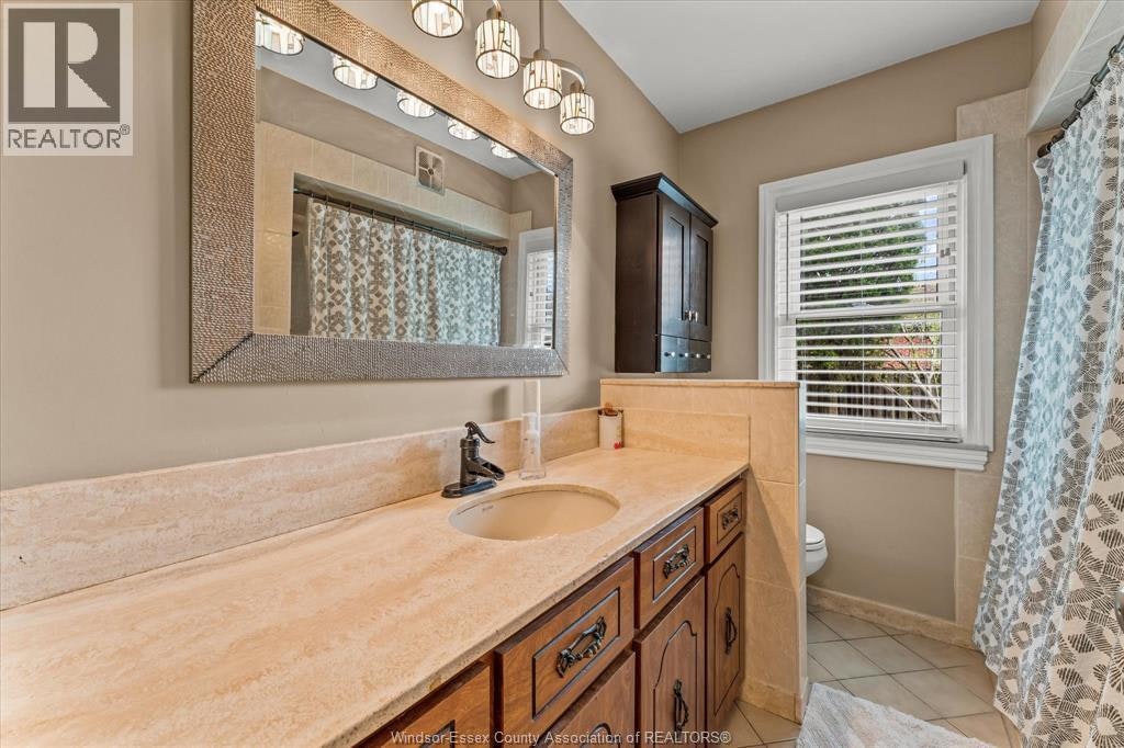 MAIN-4531 Pleasant Place, Windsor, ON, N8Y 2E9 - 6