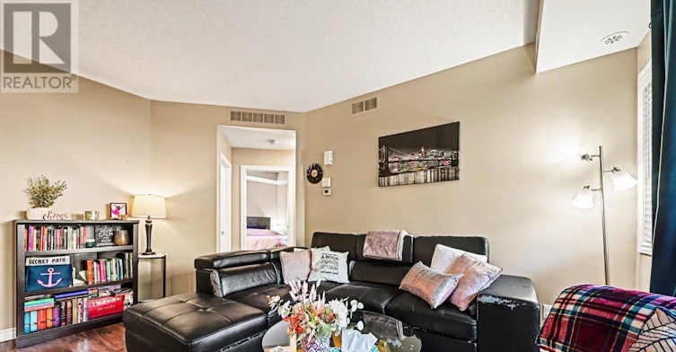 140 Mocha Private, Ottawa, ON, K1T 0K5 - 5