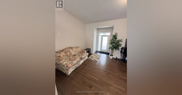 208 Falsetto Street, Ottawa, ON, K1W 0S2 - 18