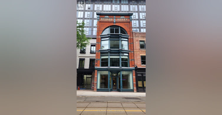 3309-100 Queen Street E, Toronto, ON, M5C 0B5 - 2