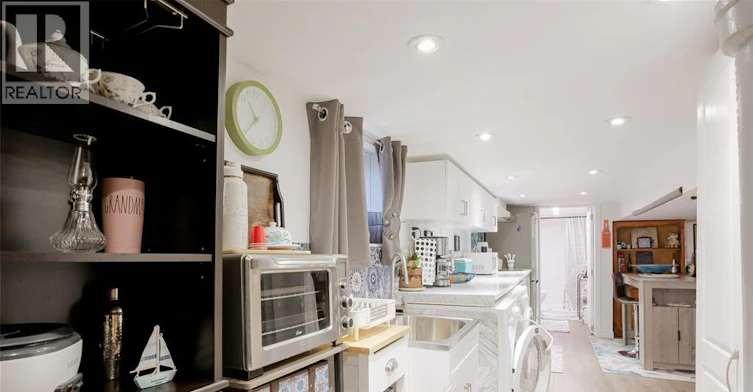 3612 King, Windsor, ON, N9C 1P5 - 25