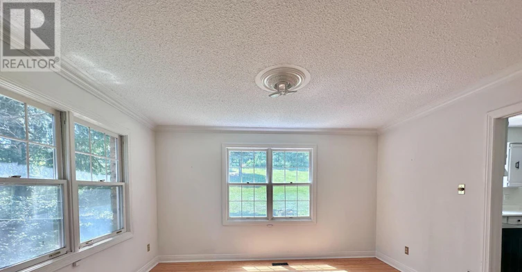 8 Blue Grass Drive, Aurora, ON, L4G 6W4 - 15