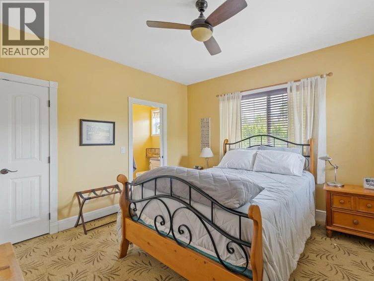 1052 Webster Road, Kelowna, BC, V1P 1C2 - 41
