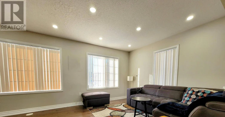 34 Donomore Drive, Brampton, ON, L7A 0S7 - 10