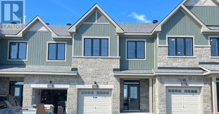 423 Gerry Emon Street, Mississippi Mills, ON, K0A 1A0