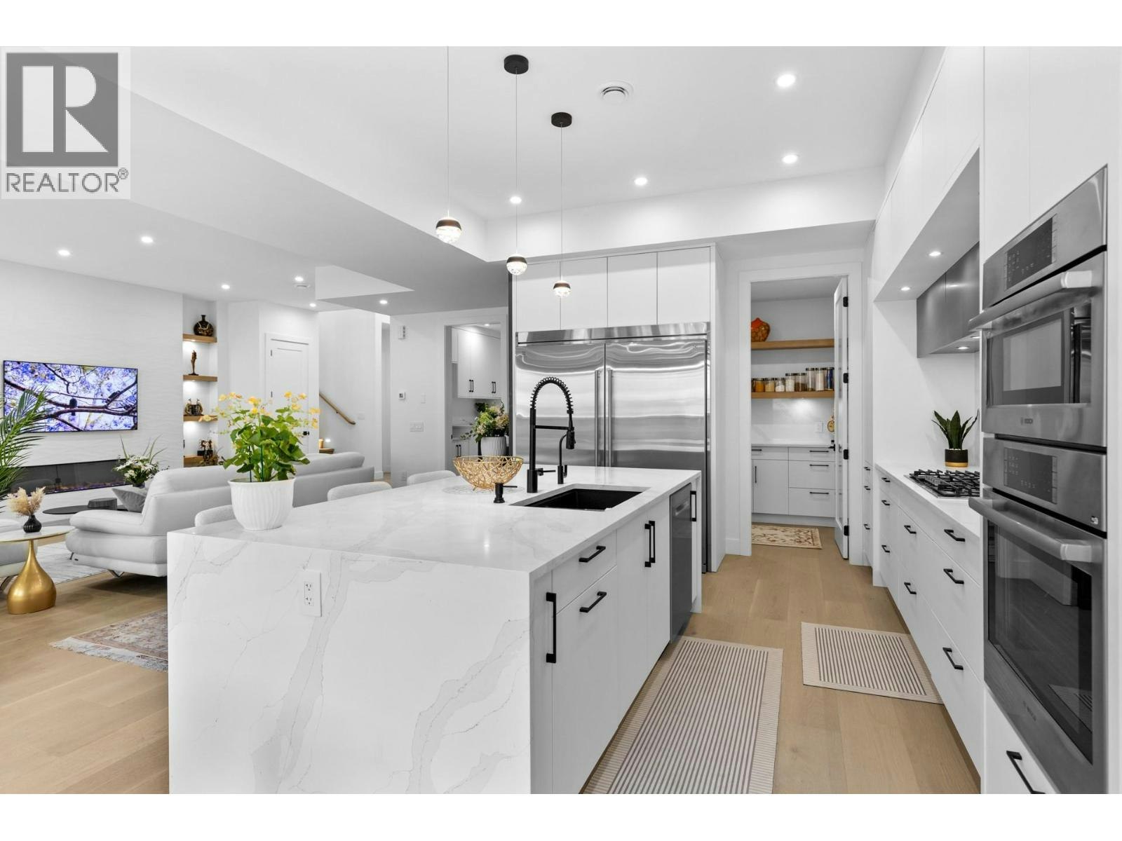 437 Vision Court, Kelowna, BC, V1W 0C4 - 21
