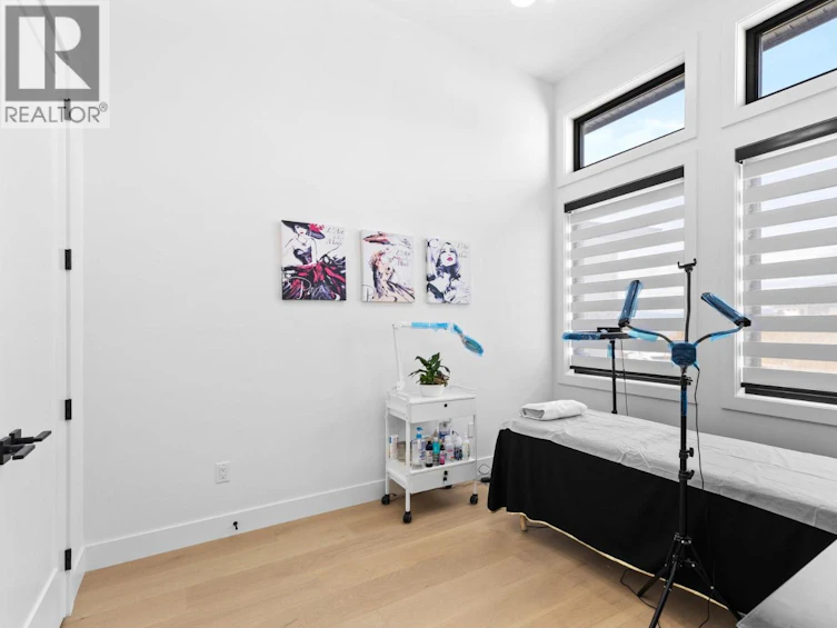 437 Vision Court, Kelowna, BC, V1W 0C4 - 3