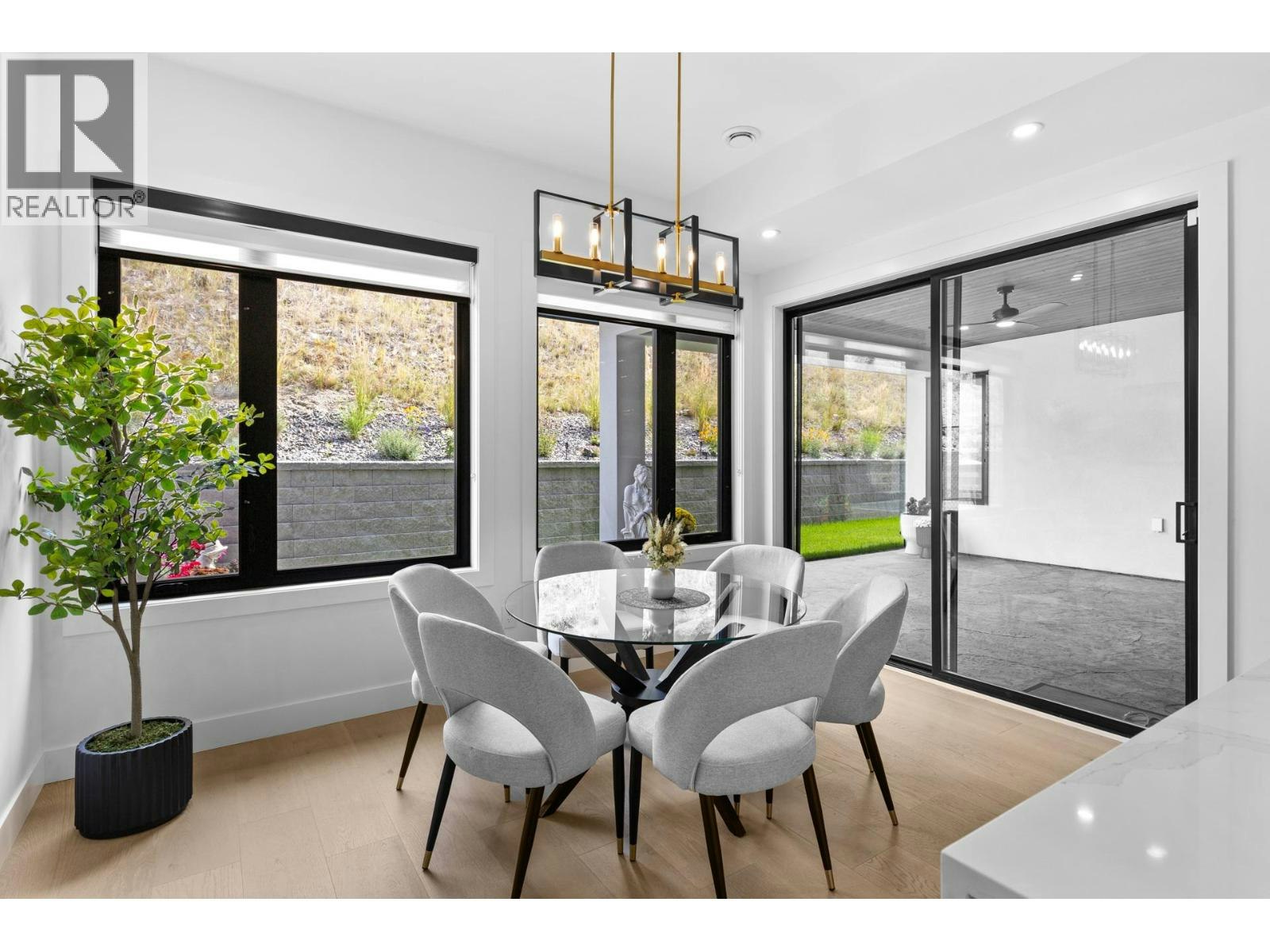 437 Vision Court, Kelowna, BC, V1W 0C4 - 24